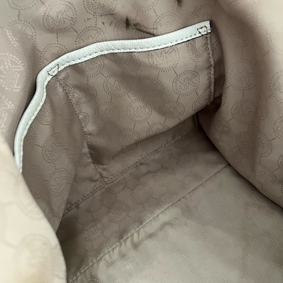 Michael Kors Handbag - Picture 14 of 16